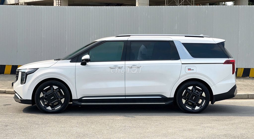 Kia Carnival 2025 - ảnh 2