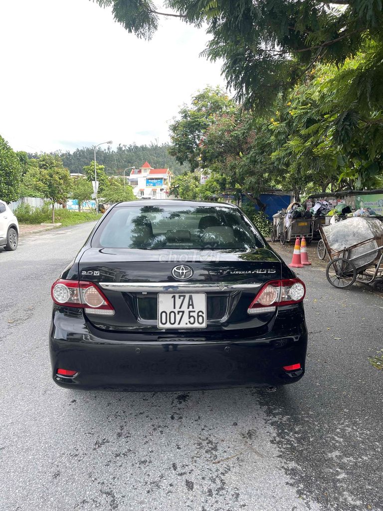 Toyota 2012 - ảnh 4