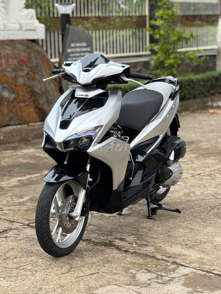 Honda Air Blade 2017 - ảnh 1