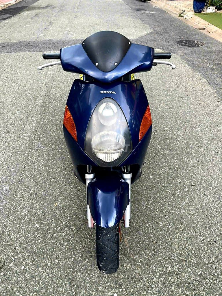 Honda 2002 - ảnh 1