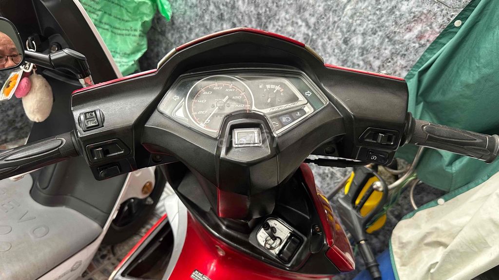 Honda Air Blade 2010 - ảnh 3
