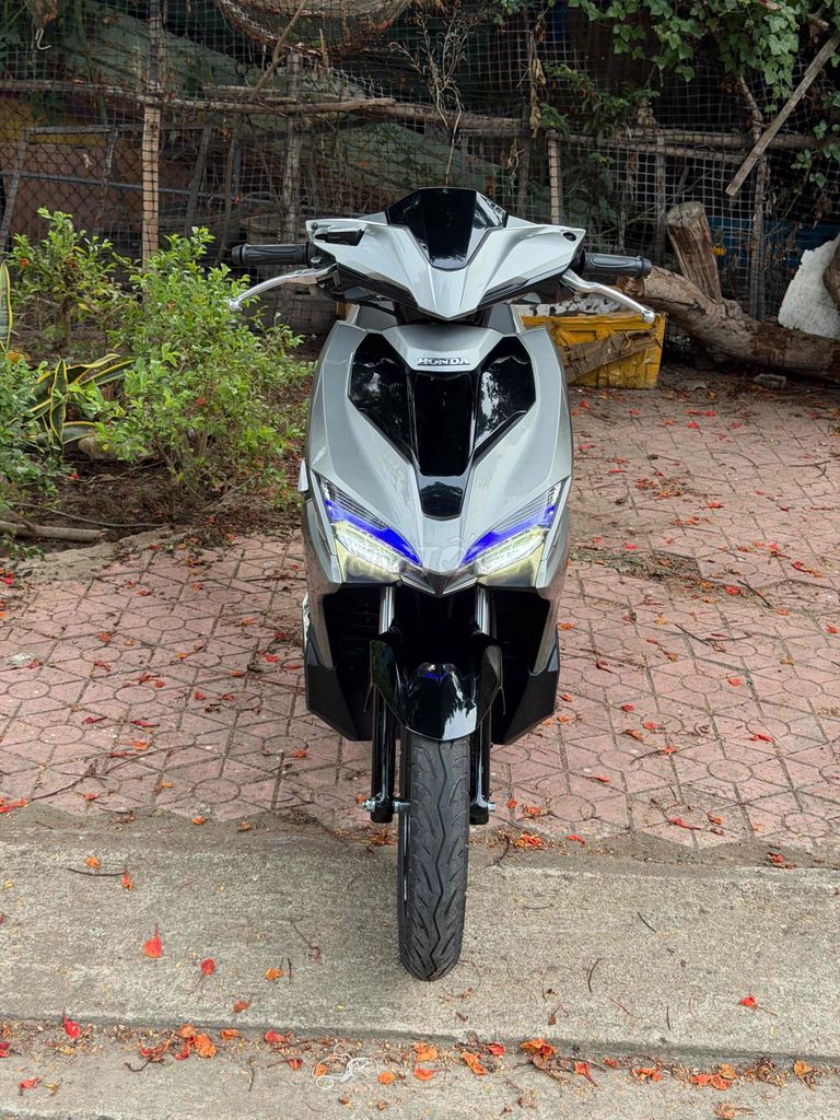 Honda Air Blade 2016 - ảnh 4