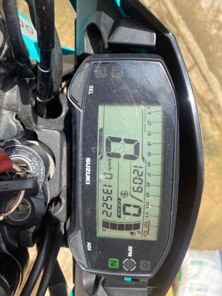 Suzuki Raider 2022 - ảnh 4