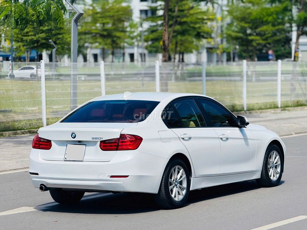 BMW 2013 - ảnh 3