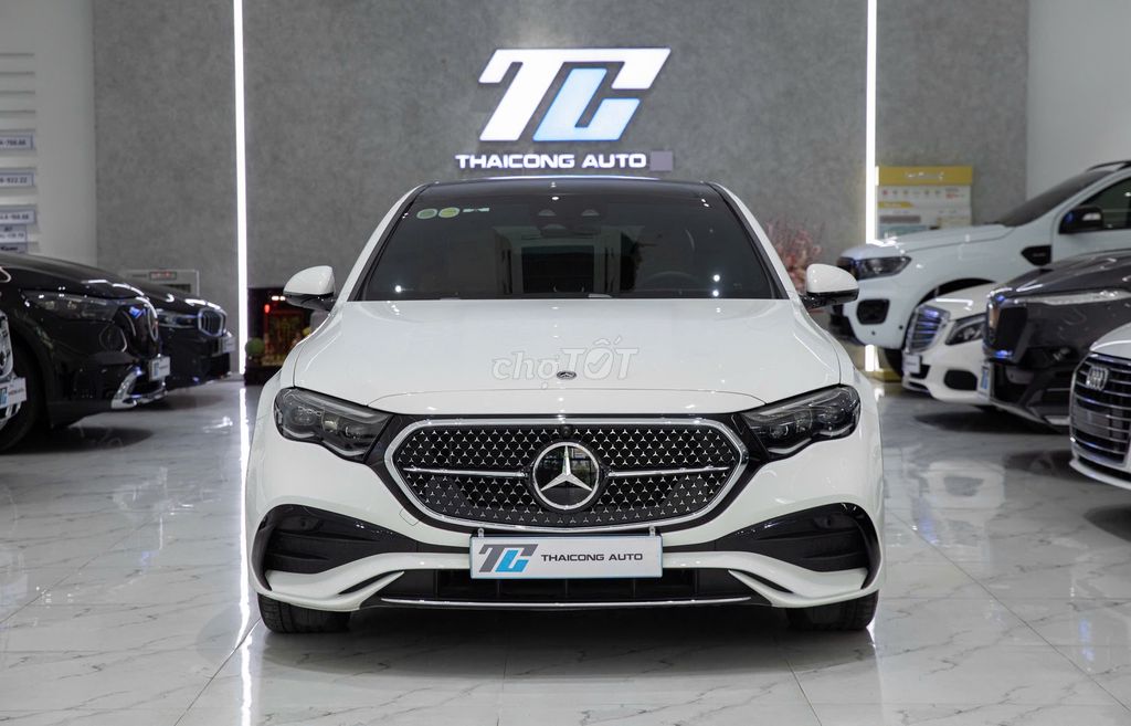 Mercedes-Benz 2026 - ảnh 1