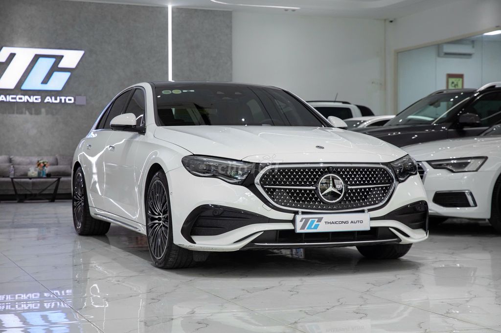 Mercedes-Benz 2026 - ảnh 2