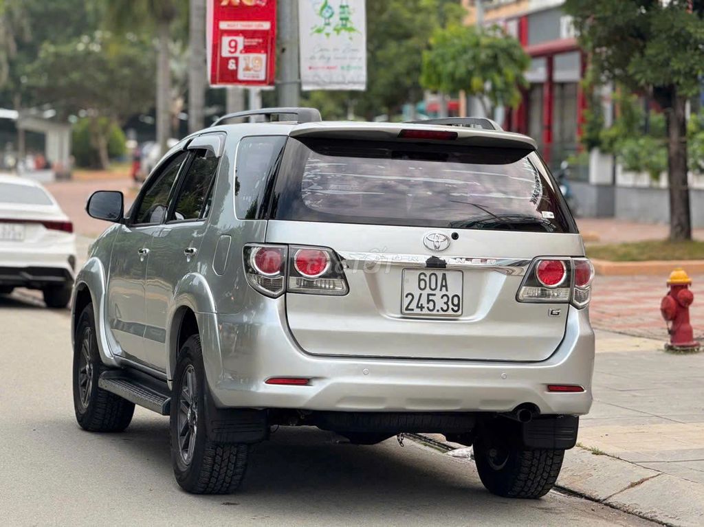 Toyota Fortuner 2015 - ảnh 5