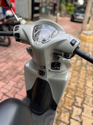 Honda Vision 2023 - ảnh 1