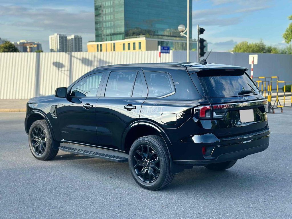Ford Everest 2024 - ảnh 5