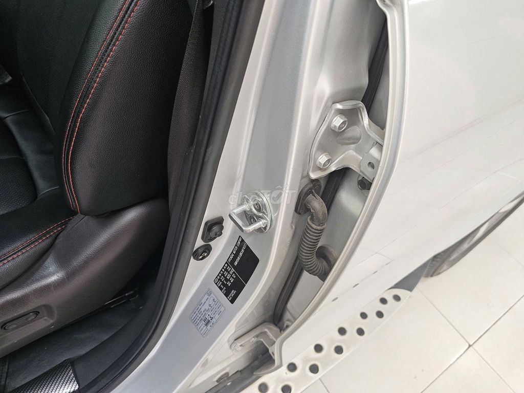 Hyundai 2012 - ảnh 5