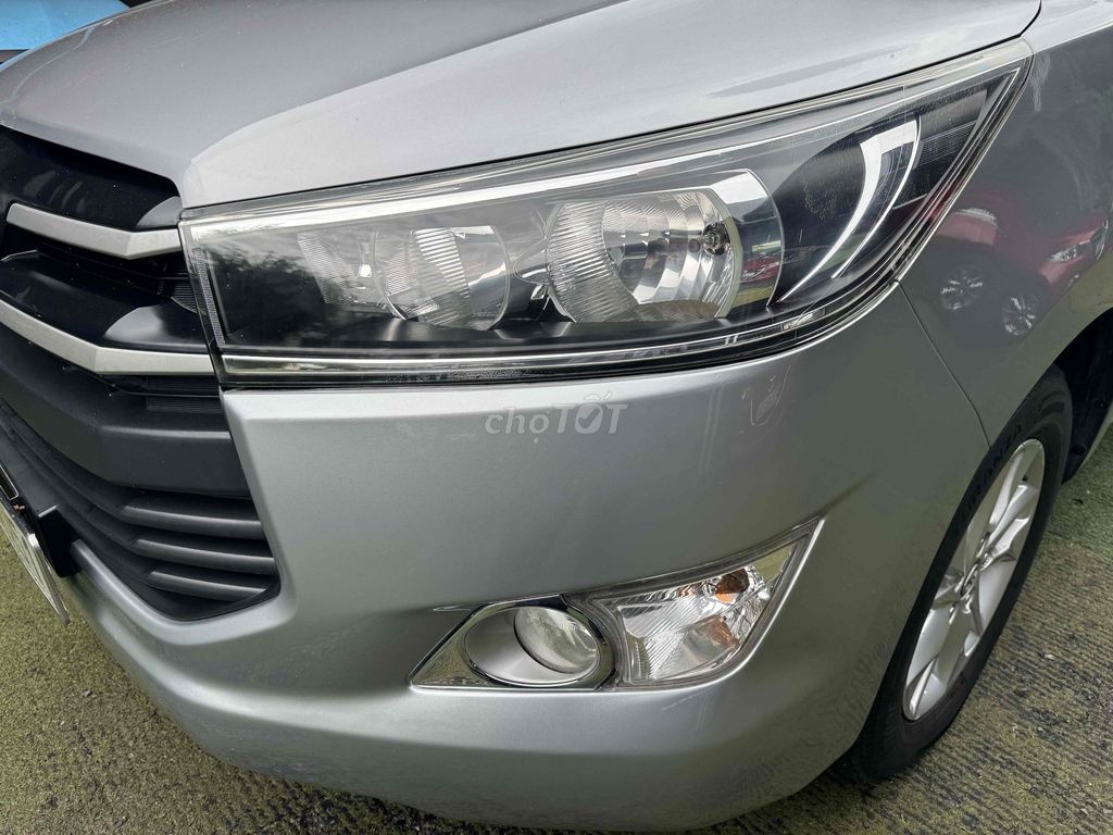 Toyota Innova G 2017 - ảnh 2
