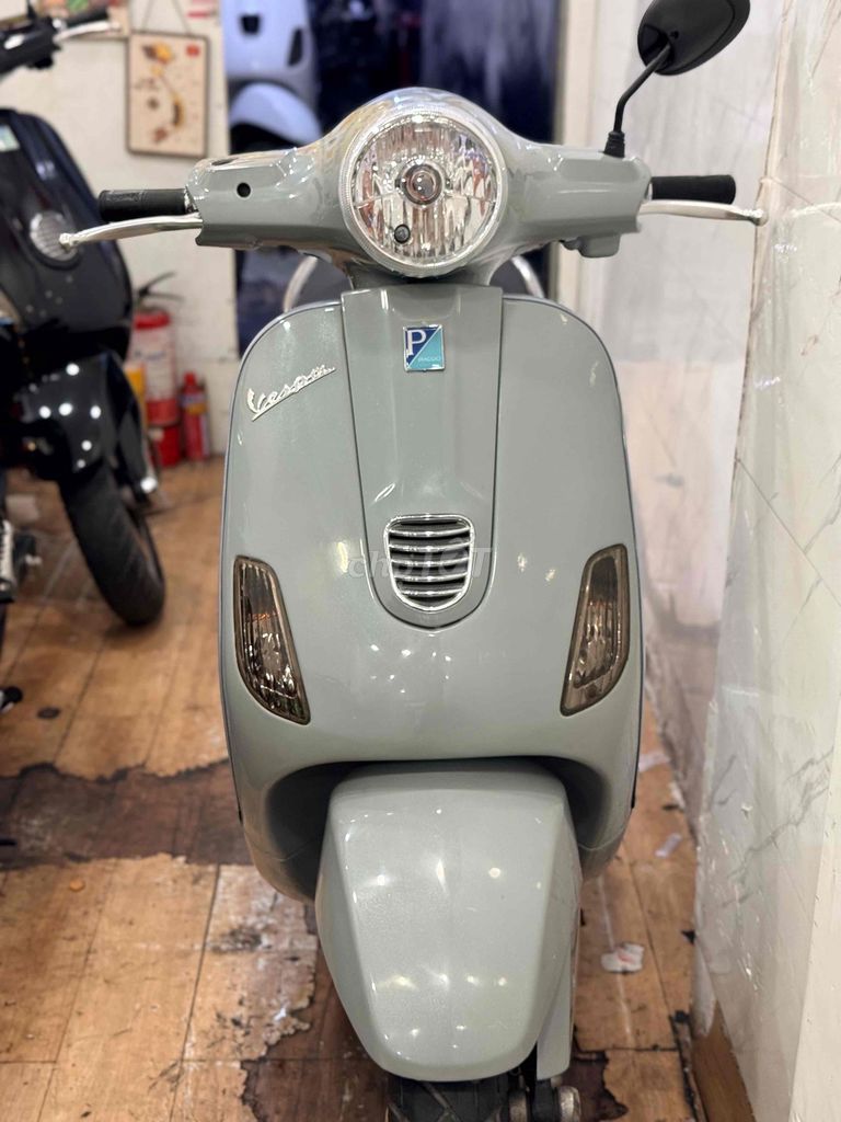 Piaggio Vespa 2015 - ảnh 1