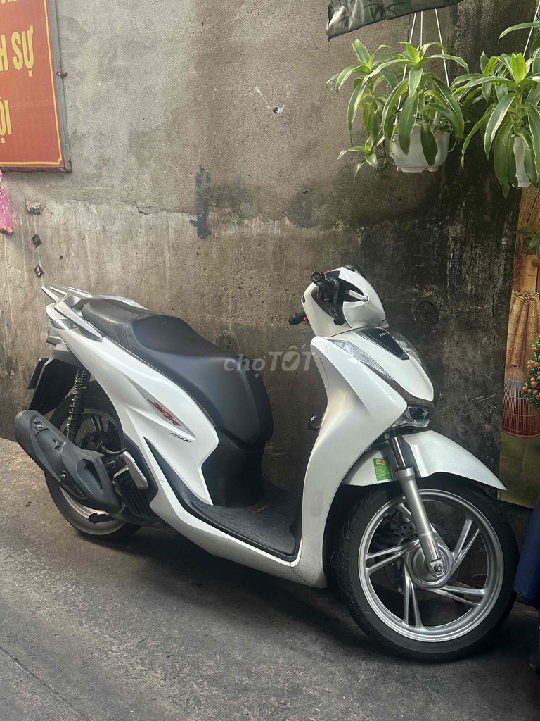 Honda SH 2022 - ảnh 1