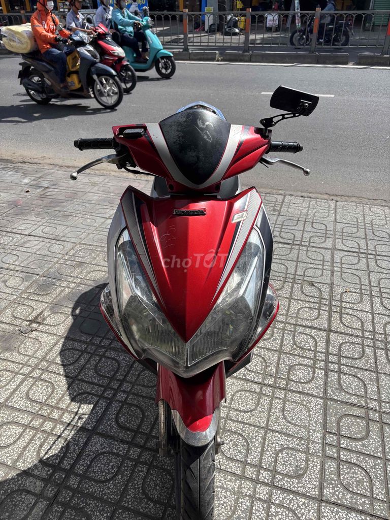 Honda Air Blade 2011 - ảnh 4