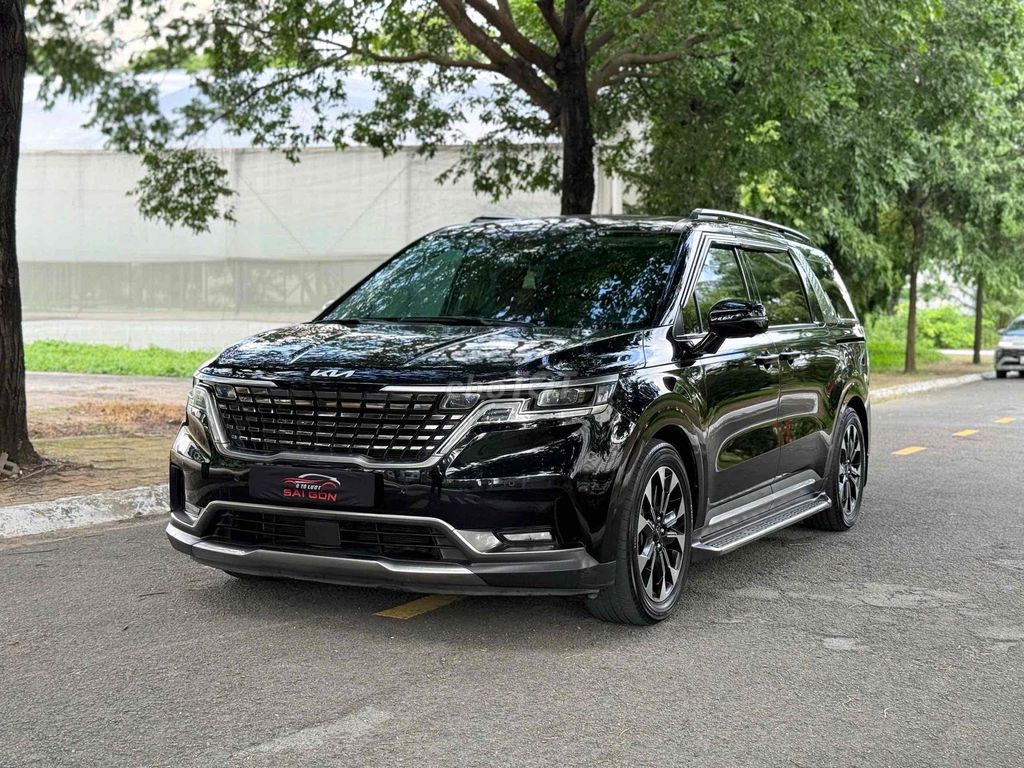 Kia Carnival - ảnh 2