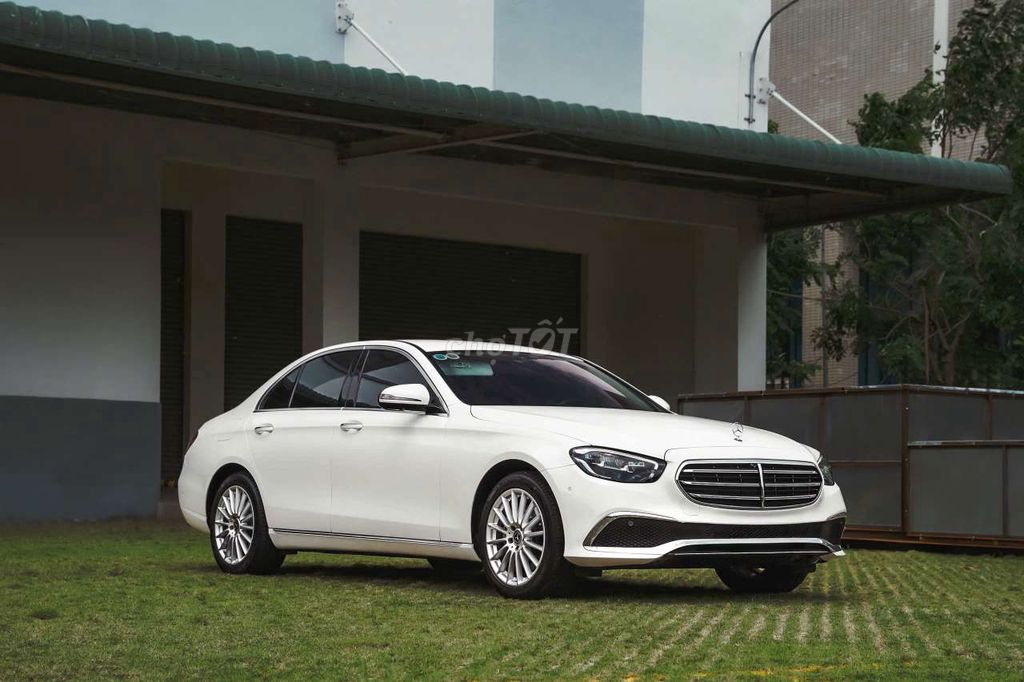 Mercedes-Benz 2023 - ảnh 2