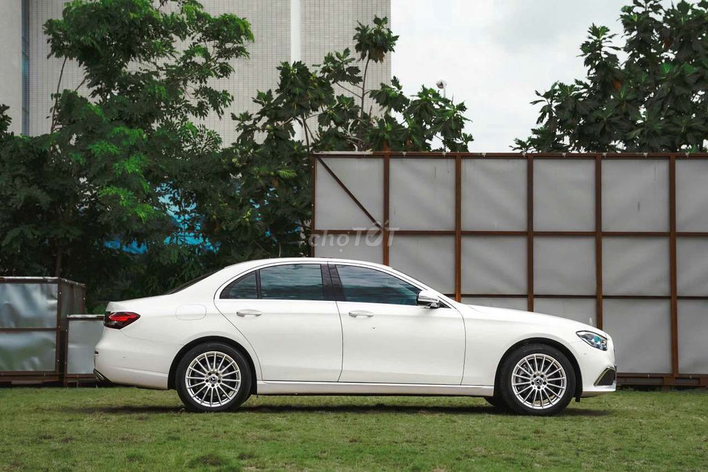 Mercedes-Benz 2023 - ảnh 4