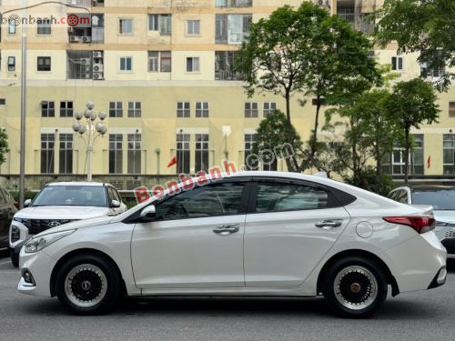 Hyundai Accent 1.4 MT 2018 - ảnh 4