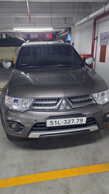 Mitsubishi Pajero Sport 2015 - ảnh 1