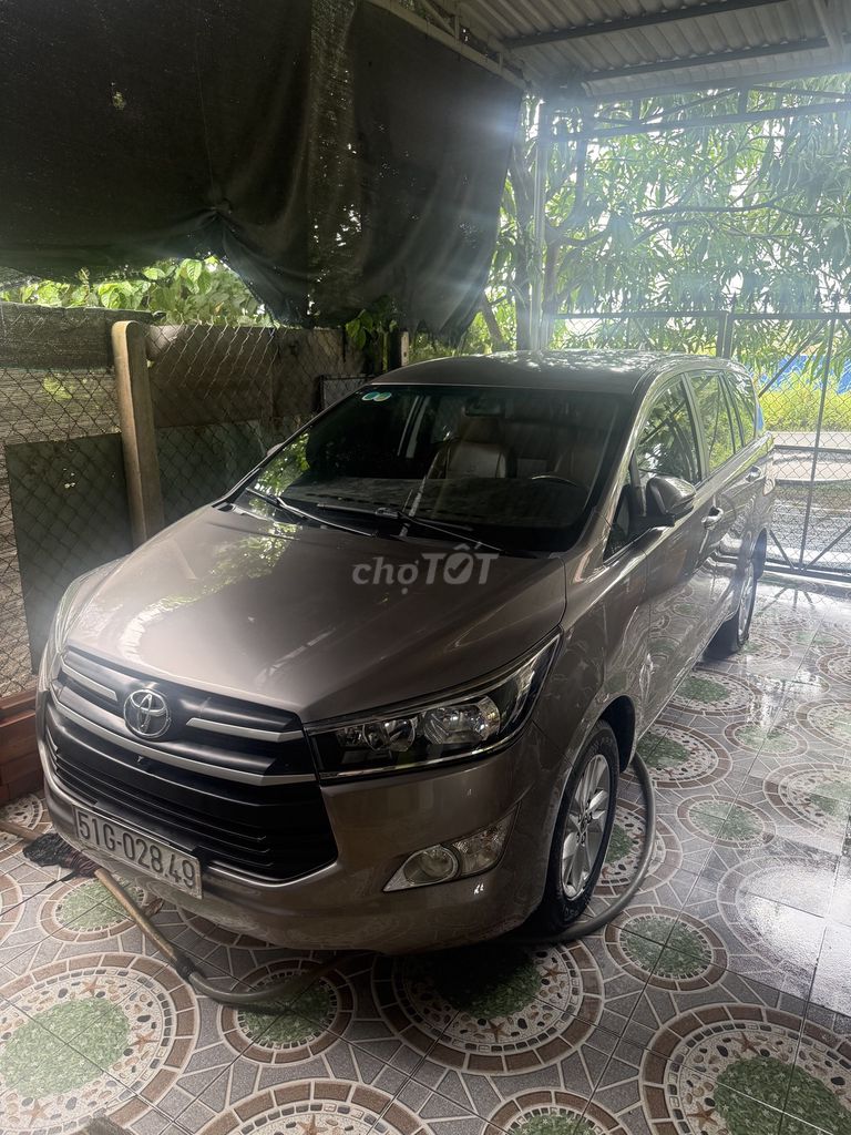 Toyota Innova 2.0E 2018 - ảnh 5