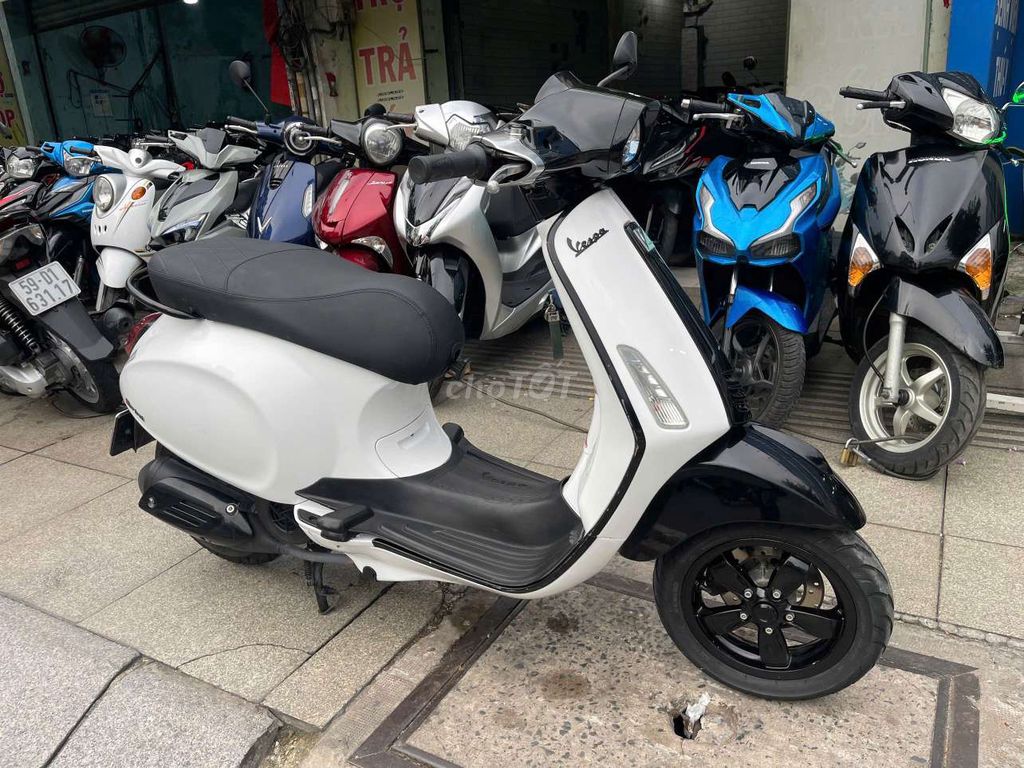 Piaggio Vespa 2015 - ảnh 3