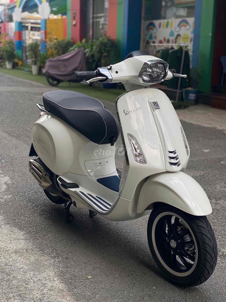 Vespa iget 2019 - ảnh 1