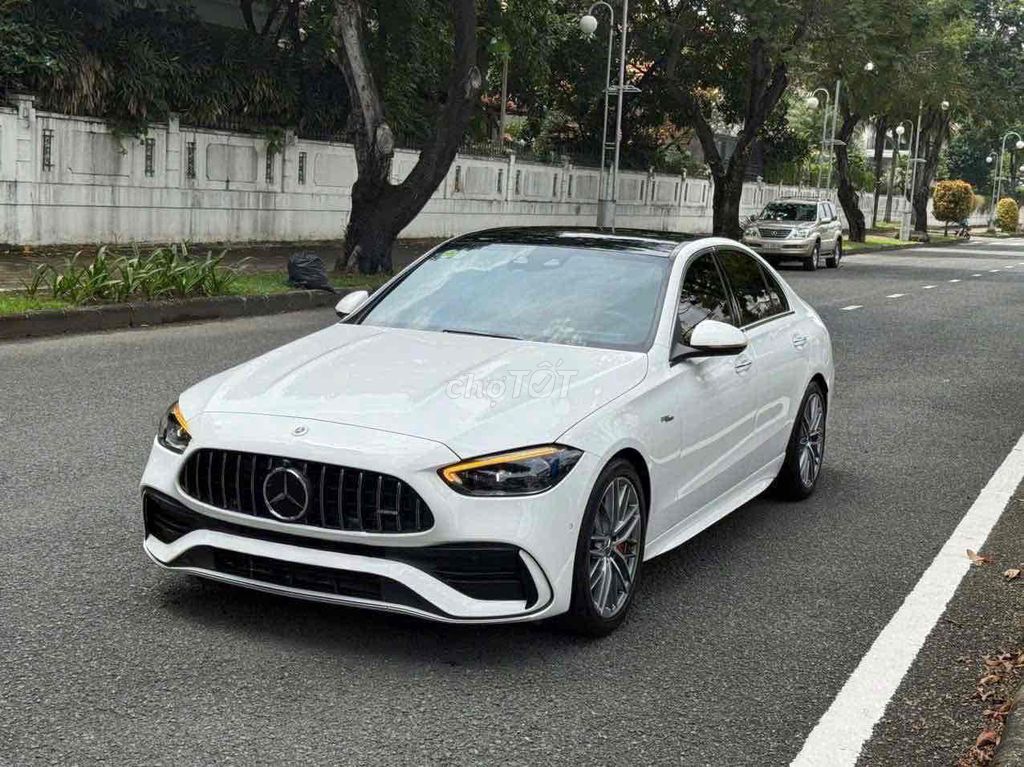 Mercedes-Benz 2023 - ảnh 1