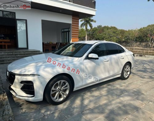 VinFast Lux A 2.0 Plus 2.0 AT 2020 - ảnh 1