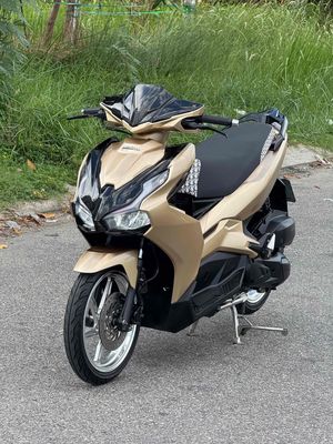 AB 2022 - ảnh 1