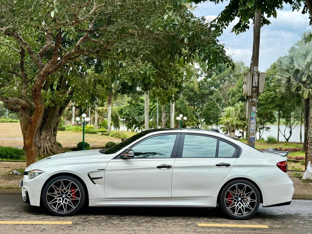 BMW 2015 - ảnh 2