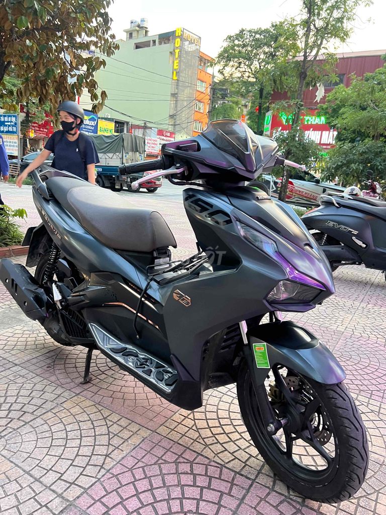 Honda Air Blade 2020 - ảnh 2