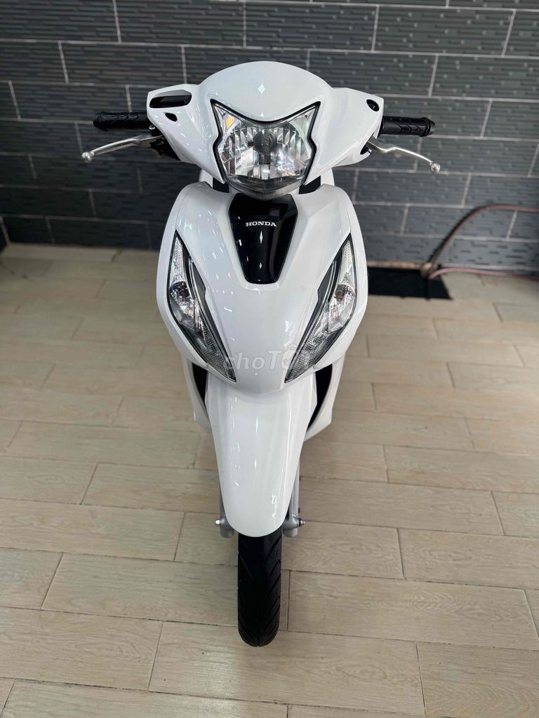 Honda Vision 2021 - ảnh 1