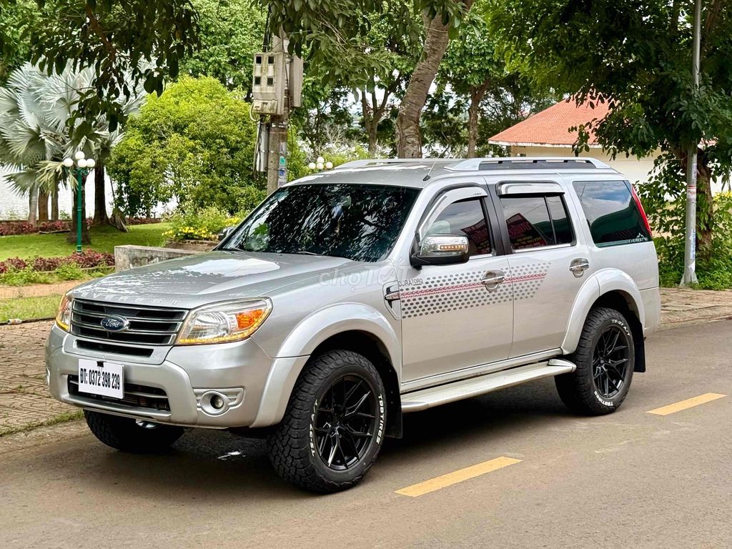 Ford Everest 2013 - ảnh 1