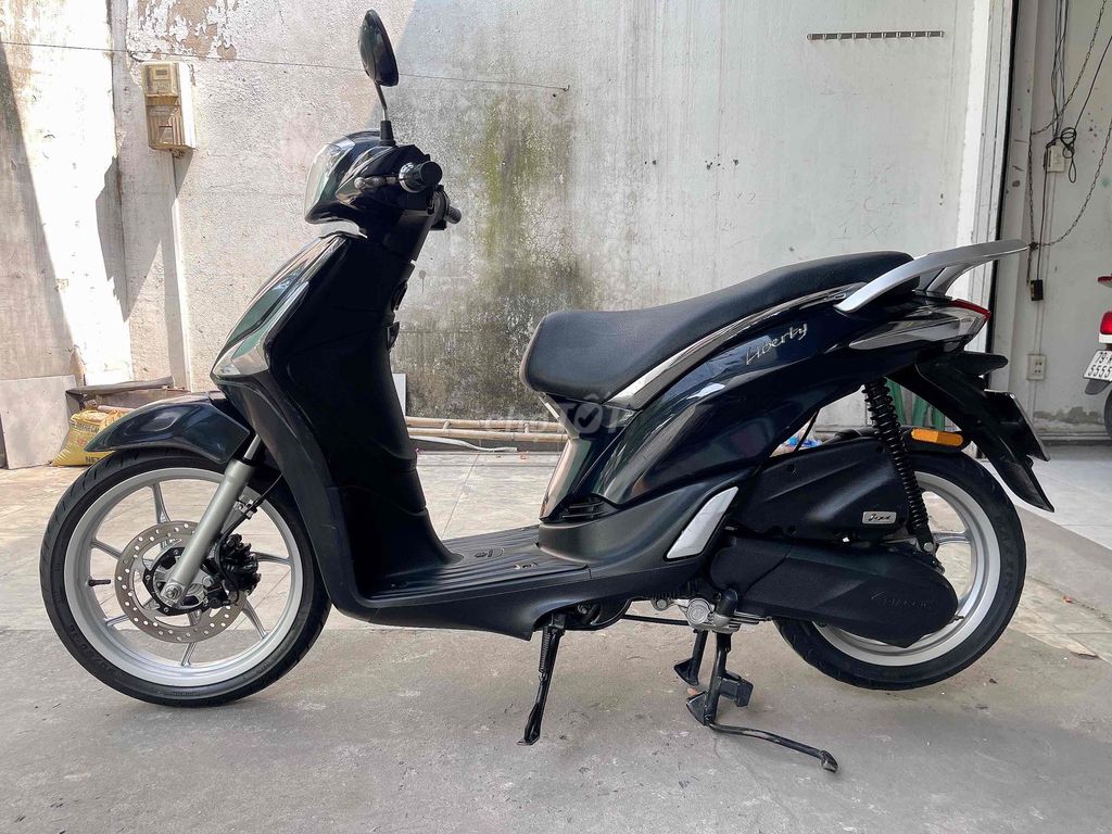 Piaggio 2021 - ảnh 1