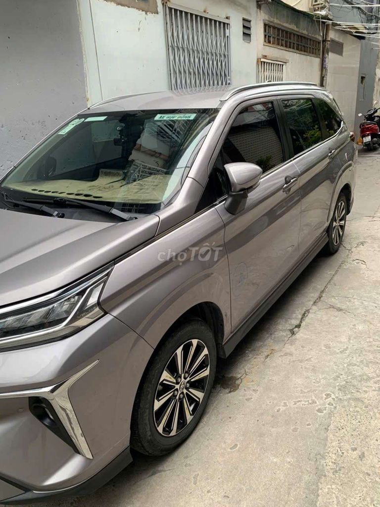 Toyota Veloz Cross 1.5 CVT 2023 - ảnh 1