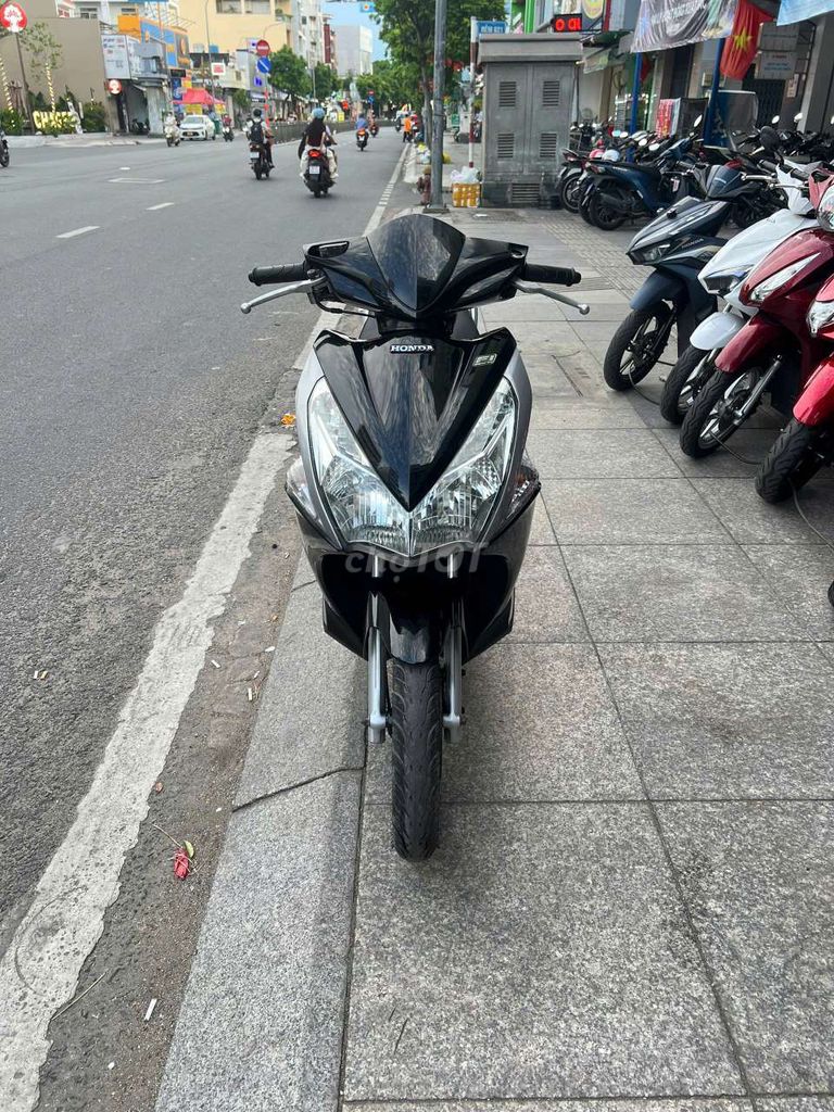 Honda Air Blade 2012 - ảnh 3