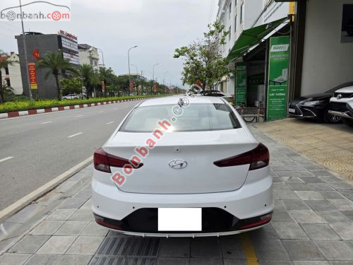 Hyundai Elantra 2.0 AT 2020 - ảnh 5