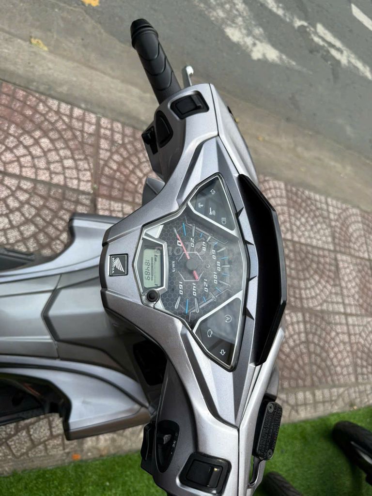 Honda Air Blade 2019 - ảnh 2