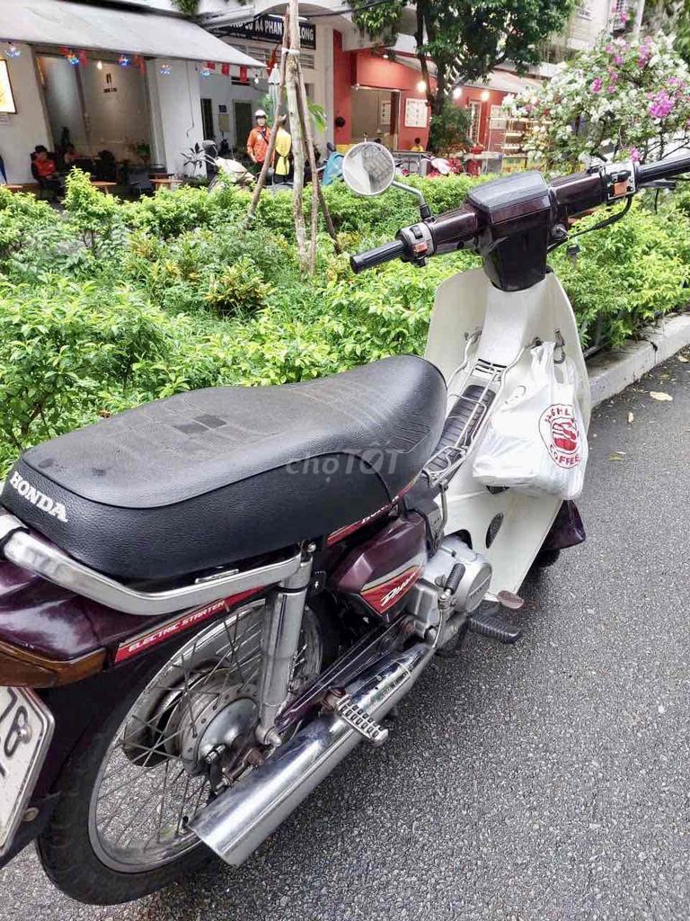 Honda Dream 1994 - ảnh 3