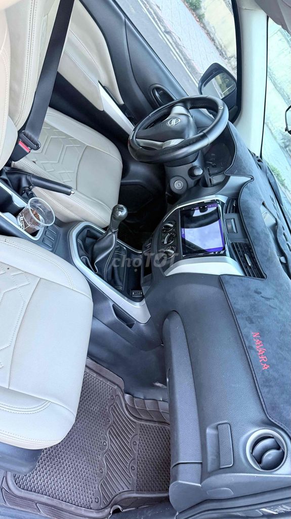 Nissan Navara 2015 - ảnh 4