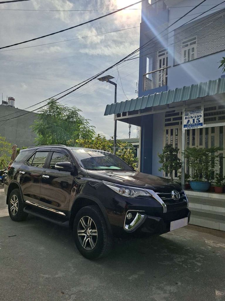 Toyota Fortuner 2018 - ảnh 3