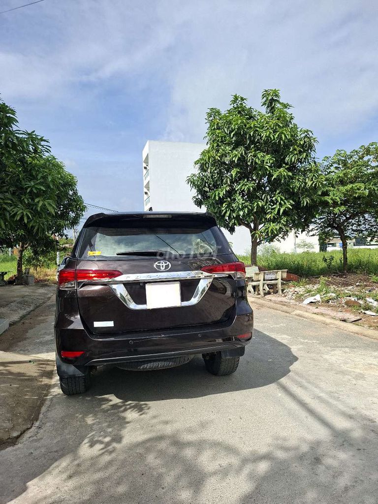 Toyota Fortuner 2018 - ảnh 4