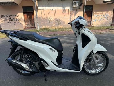 Honda SH 2018 - ảnh 1