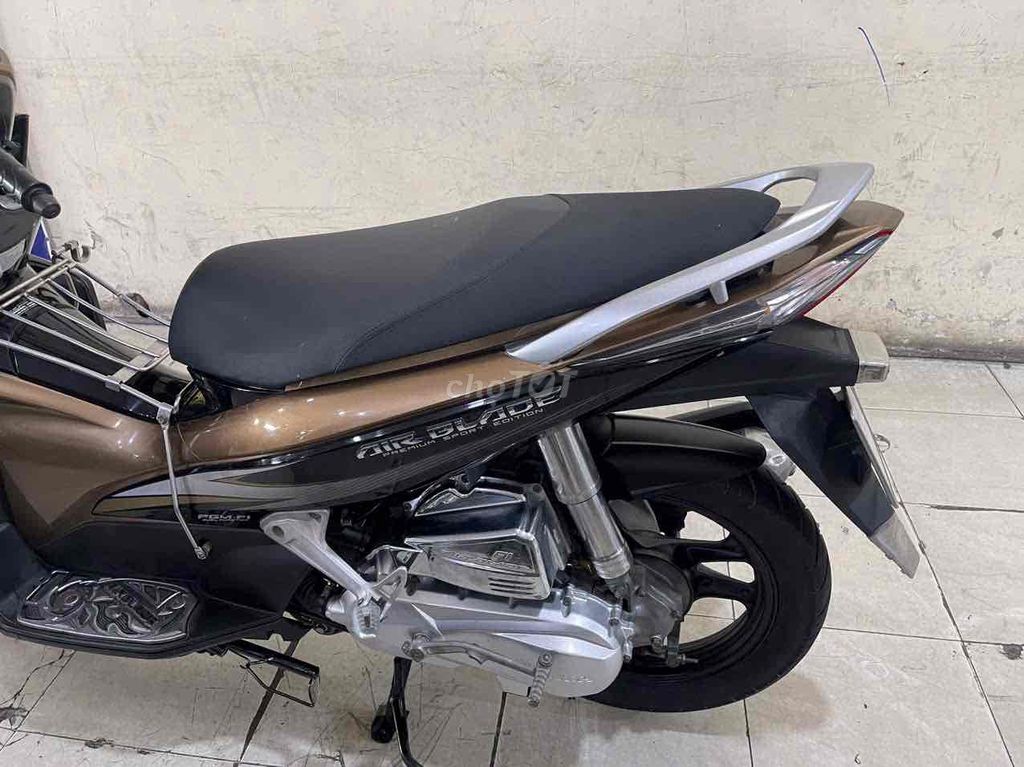Honda Air Blade 2012 - ảnh 3