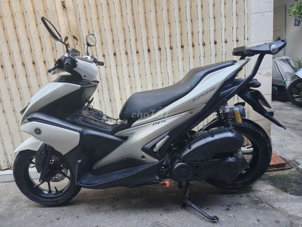 Yamaha NVX 2017 - ảnh 1