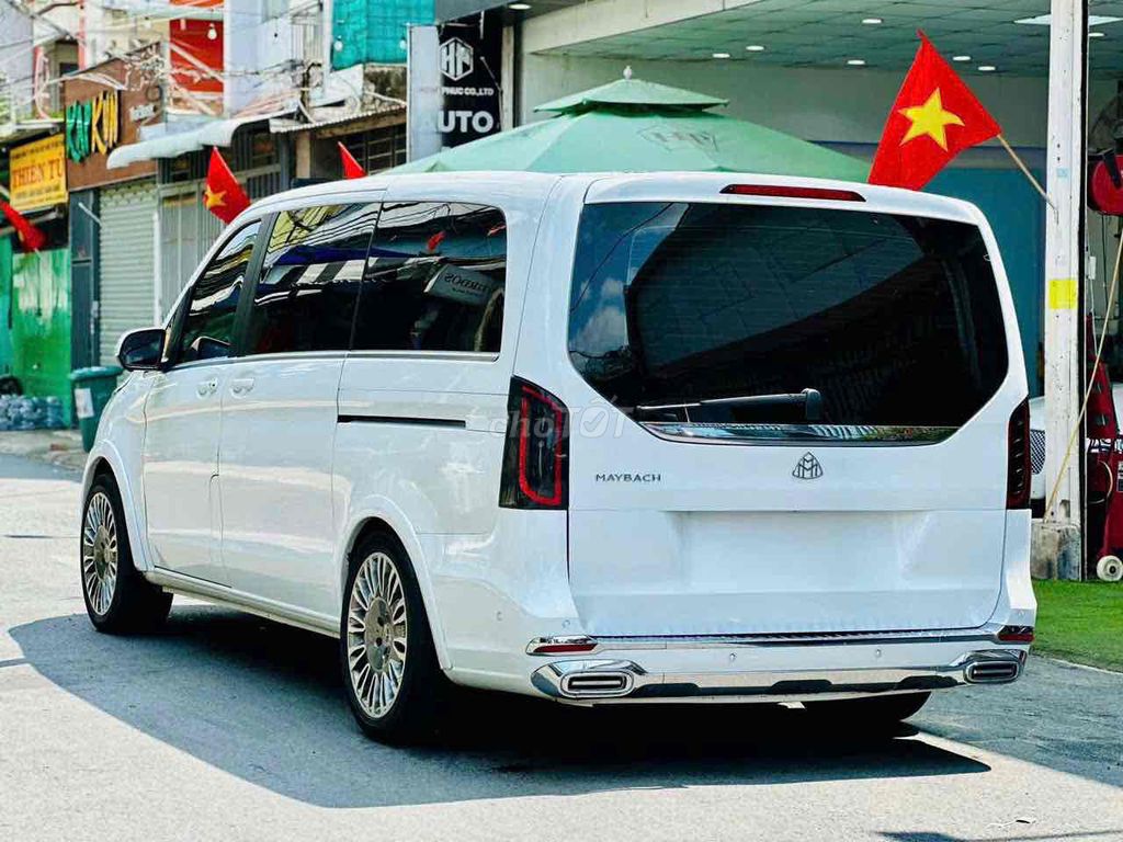 Mercedes-Benz - ảnh 2