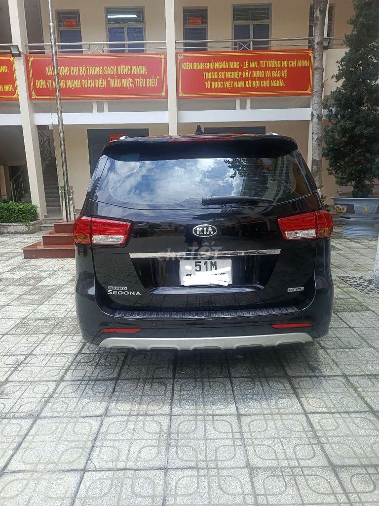 Kia Sedona 2018 - ảnh 2