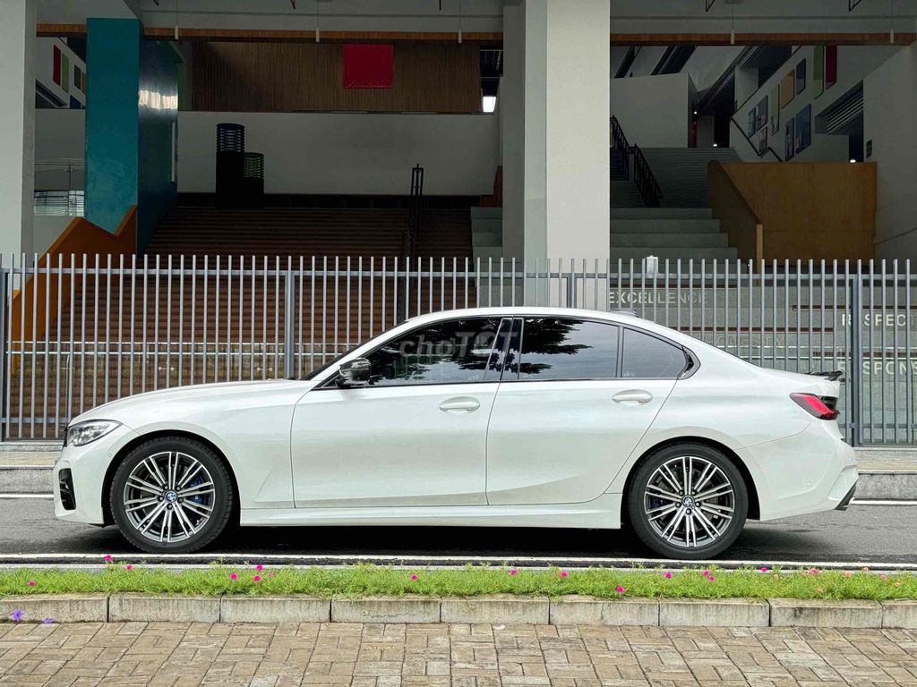 BMW - ảnh 4