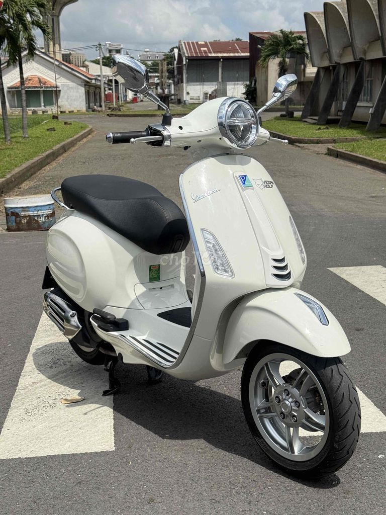 Piaggio Vespa 2025 - ảnh 2