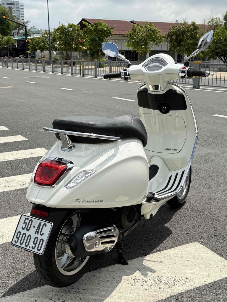 Piaggio Vespa 2025 - ảnh 3